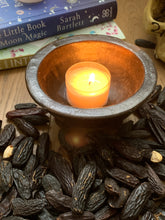 Load image into Gallery viewer, Cauldrons