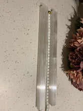 Load image into Gallery viewer, NEW ONES! Crystal Healing Wands
