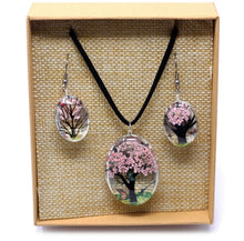 Load image into Gallery viewer, Pressed Flower Tree of Life Jewellery Set