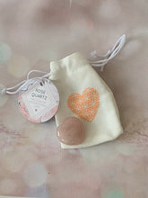 Load image into Gallery viewer, Crystal Gift Hearts