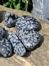 Load image into Gallery viewer, Crystals/ Gemstones