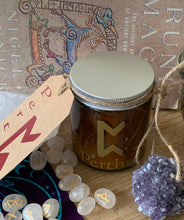 Load image into Gallery viewer, Rune Power Intention Aromatherapy Candles