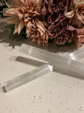Load image into Gallery viewer, NEW ONES! Crystal Healing Wands