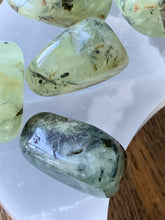 Load image into Gallery viewer, Crystals/ Gemstones