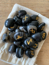 Load image into Gallery viewer, Crystal Runes