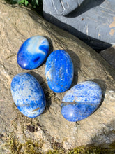 Load image into Gallery viewer, Crystals/ Gemstones