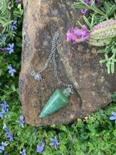 Load image into Gallery viewer, Crystal Pendulums