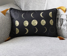 Load image into Gallery viewer, Decorative Pillows