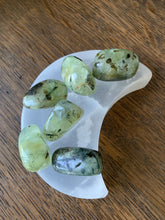 Load image into Gallery viewer, Crystals/ Gemstones