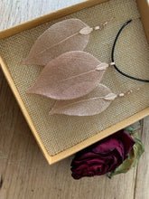 Load image into Gallery viewer, Bravery Leaf Jewellery - Made with REAL Leaves!!