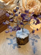 Load image into Gallery viewer, Small Crystal Trees