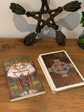 Load image into Gallery viewer, Tarot & Oracle Cards
