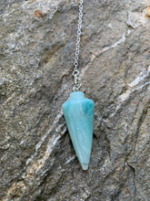Load image into Gallery viewer, Crystal Pendulums