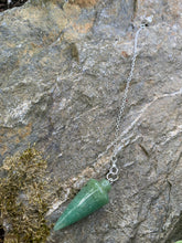 Load image into Gallery viewer, Crystal Pendulums