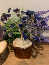 Load image into Gallery viewer, Small Crystal Trees