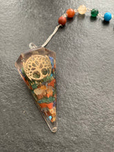 Load image into Gallery viewer, Crystal Pendulums
