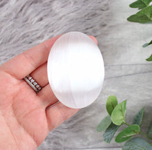 Load image into Gallery viewer, Simply Selenite