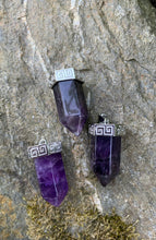 Load image into Gallery viewer, Crystal Pendant Points