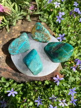 Load image into Gallery viewer, Crystals/ Gemstones