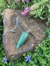 Load image into Gallery viewer, Crystal Pendulums