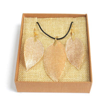 Load image into Gallery viewer, Bravery Leaf Jewellery - Made with REAL Leaves!!