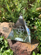 Load image into Gallery viewer, NEW! Crystal Glass Pentacle Pyramid
